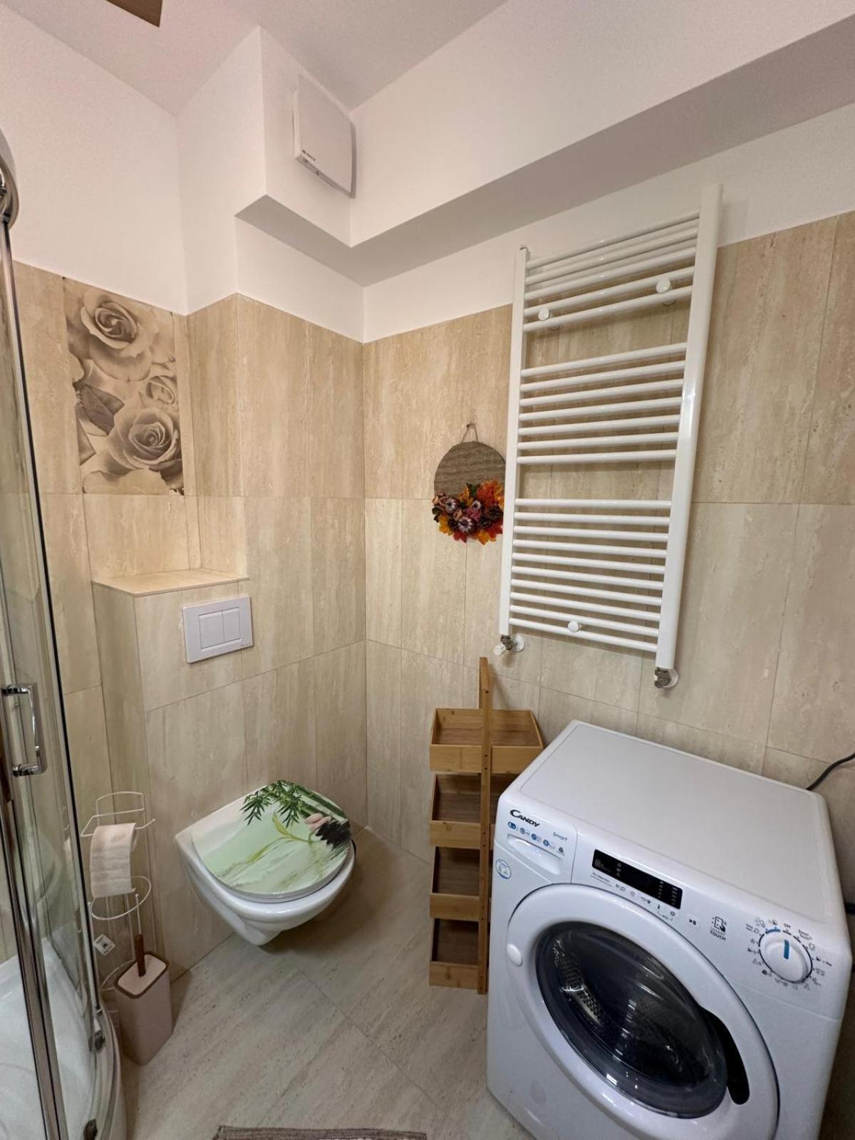 Lovely&Cozy Apartaments Palas Mall Iasi Exterior foto
